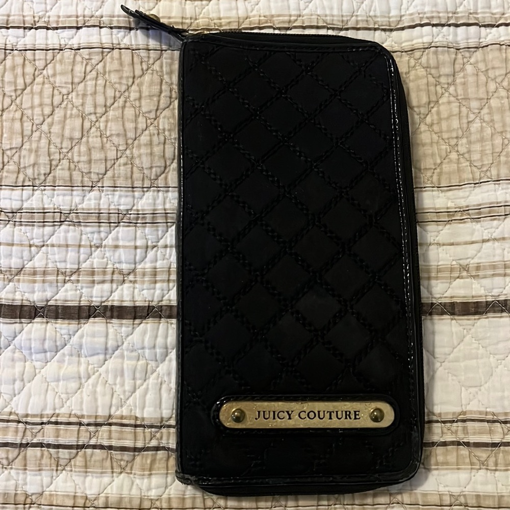 Nice wallet juicy